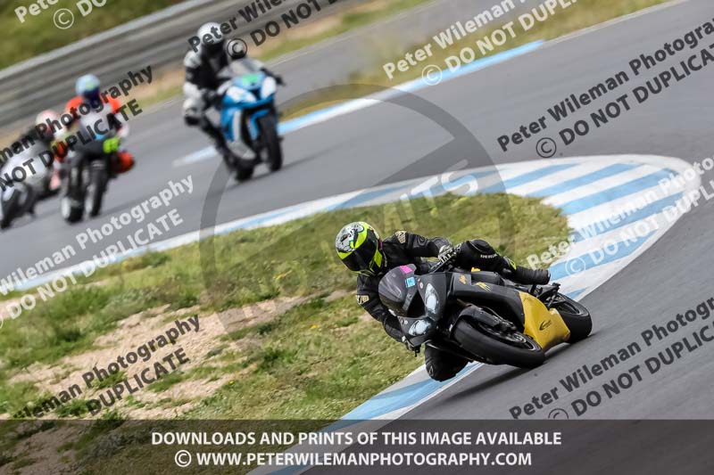 estoril;event digital images;motorbikes;no limits;peter wileman photography;portugal;trackday;trackday digital images